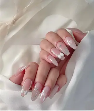 ネイル Lyna 池袋のネイルデザイン