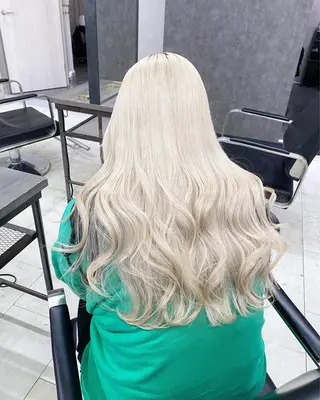 ロング カラー Kvell&Co.所属・ミルクティー💞 ハイトーン/emaのヘアスタイル