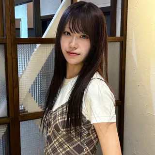 ロング Miyazaki Minoriのヘアスタイル