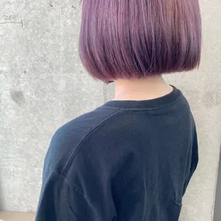 ショート カラー オリーブ/アッシュ やわらか透明感カラーのヘアスタイル