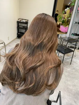 ロング FLEVE所属・艶カラー特化✨/ 成田早織のヘアスタイル