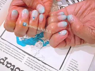 ネイル 4tunekick NAILS(フォーチュンキックネイルズ)所属・光森 淳子のネイルデザイン