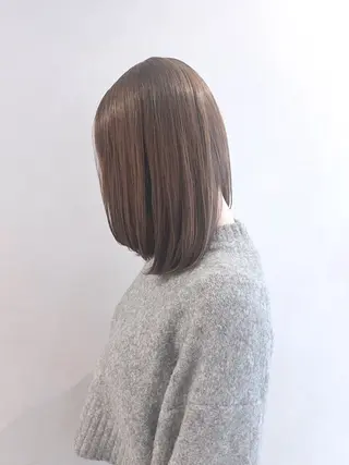 ミディアム 髪質改善 上品艶感カラーのヘアスタイル