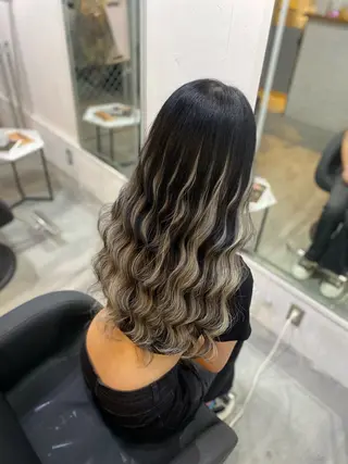 ロング ラブスタシー/Non ギャル/ハイトーンのヘアスタイル