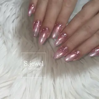 ネイル S♡JEWEL所属・S. JEWELのネイルデザイン