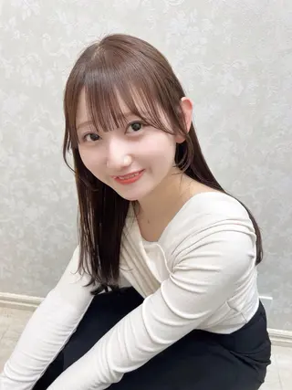 ミディアム カラー 小松 聖佳のヘアスタイル