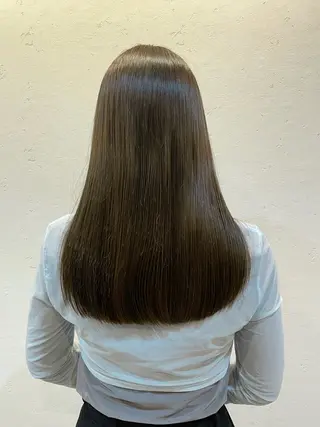 ロング カラー 渋谷 留菜のヘアスタイル