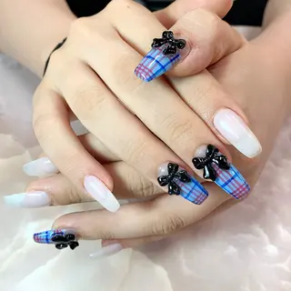 ネイル Rose Glass 高蔵寺店のネイルデザイン