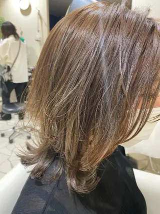 ミディアム カラー CYAN.栄店所属・パーマ/髪質改善 【榎本千夏】のヘアスタイル