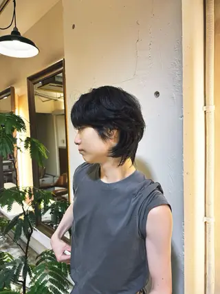 ミディアム メンズ タツキ／レイヤー／ パーマ／艶カラーのヘアスタイル