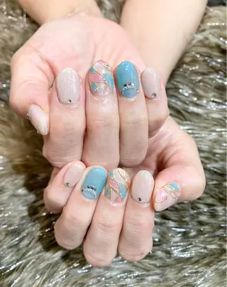 ネイル 🌙都岡 ムーンネイルのネイルデザイン