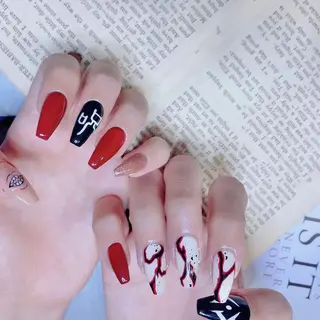 ネイル NOIROUGE所属・NOI ROUGEのネイルデザイン