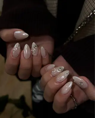 ネイル Nes.Nail所属・Miyagi Asamiのネイルデザイン