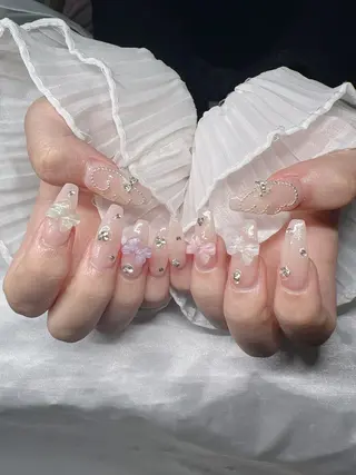 ネイル Lee Nailsのネイルデザイン