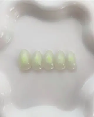 ネイル ちゅるんネイル🎀 Yuriのネイルデザイン