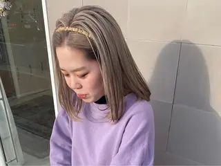 ミディアム カラー wewe: momoeのヘアスタイル