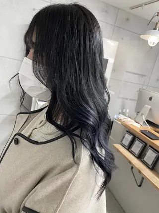 ロング カラー オフホワイトアンドなんば所属・福西 洋斗のヘアスタイル