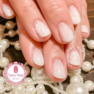 ネイル 💗🪽Tiary Nail🪽💗のネイルデザイン