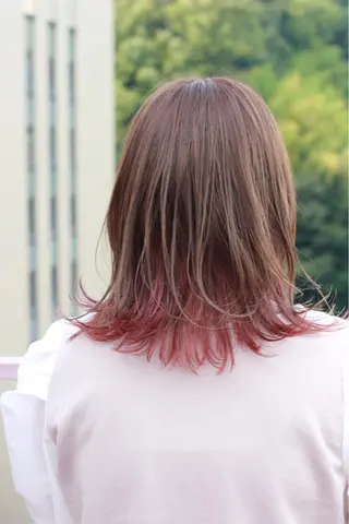 ミディアム カラー Viage （ビアージュ）のヘアスタイル