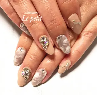 ネイル 石野 広佳のネイルデザイン