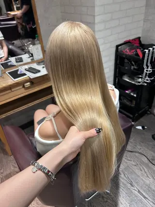 ロング カラー ブリーチ/エクステ/ 19歳/新宿/アリルのヘアスタイル