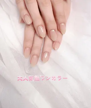 ネイル pink ladyサロン所属・べ にのネイルデザイン