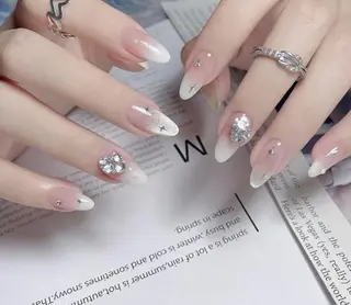 ネイル 💫 Tsuki_Nailのネイルデザイン