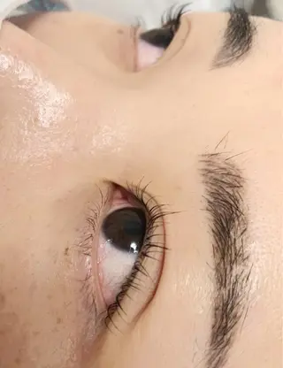 マツエク・マツパ ラルース所属・ラルース ヘアのマツエク・マツパデザイン