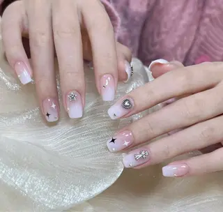 ネイル ⭐️Syu Rei⭐️のネイルデザイン