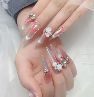 ネイル Huyn Nail Studio所属・Huyn Nail Studioのネイルデザイン