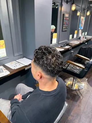 パーマ メンズ 大谷 洸生のヘアスタイル