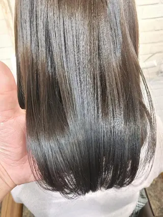 ミディアム 🌟艶髪カラー 🌟サイトウのヘアスタイル