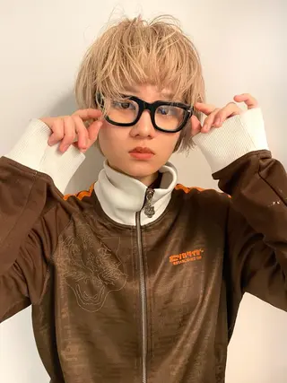 ショート カラー 暖色カラー🍒 ケアブリーチ/akiのヘアスタイル