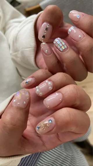ネイル nailsalon　hue所属・小山 羽奈のネイルデザイン