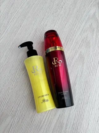 mison所属・mison 安形友花のネイルデザイン