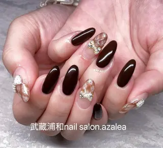 ネイル R inのネイルデザイン