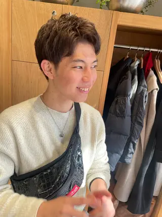 カラー wewe: momoeのヘアスタイル