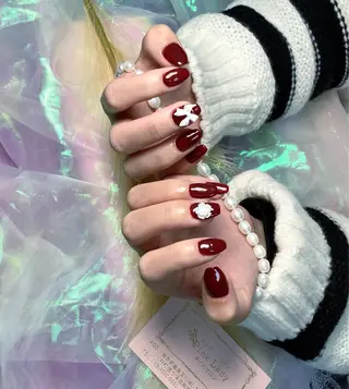 ネイル pink ladyサロン所属・べ にのネイルデザイン