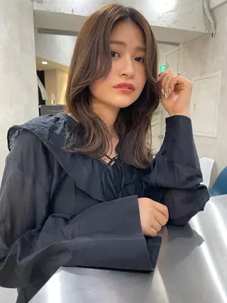 ミディアム 池袋/韓国/レイヤー 髪質改善/村上けいとのヘアスタイル