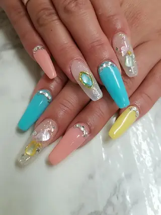 ネイル 河野ちえ (雑誌掲載サロン)のネイルデザイン