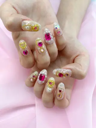 ネイル Hisaka Mikiのネイルデザイン