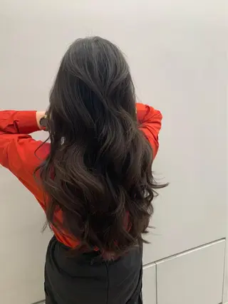 ロング 河内 大慎のヘアスタイル