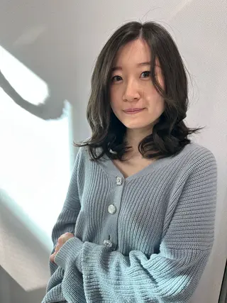 ミディアム Endearing 銀座/レイヤーカットのヘアスタイル