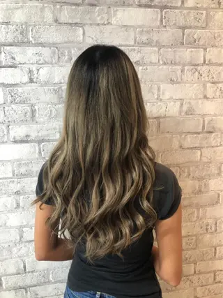 ヘアアレンジ GLOSS 心斎橋 山上のヘアスタイル