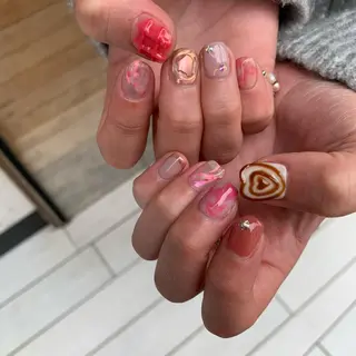 ネイル 鈴木 まゆのネイルデザイン