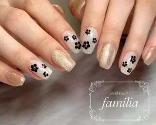 ネイル -nailroom- familiaのネイルデザイン