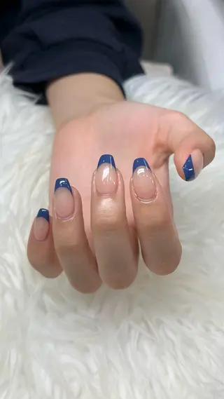 ネイル BeautySalonMIYAVI所属・浅草MIYAVI クミのネイルデザイン