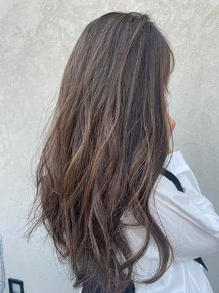 ロング カラー 渡辺 瑠美のヘアスタイル