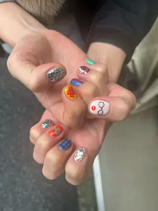 ネイル AT.1011(アトリエテンイレブン)所属・AT.1011 (ハルカ)のネイルデザイン