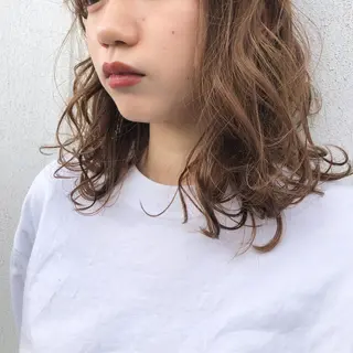 セミロング 西本 夏美のヘアスタイル